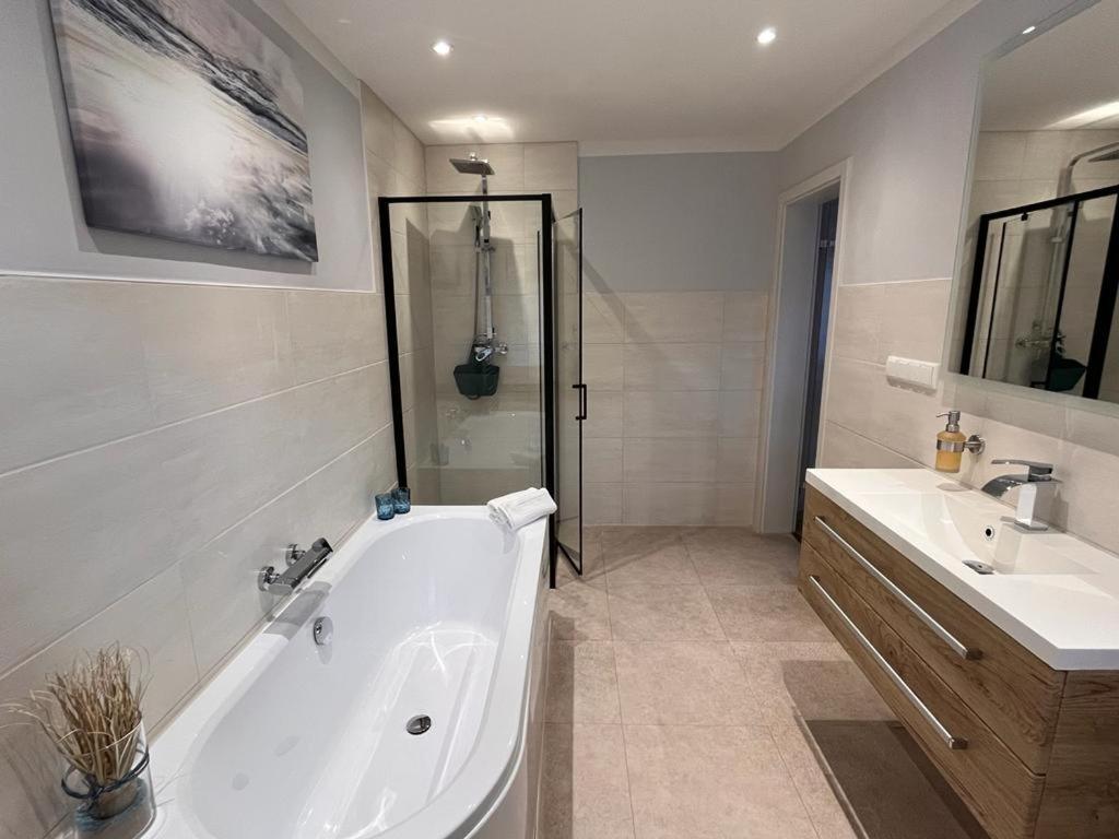 Hotel Pommerscher Hof Zinnowitz Luaran gambar